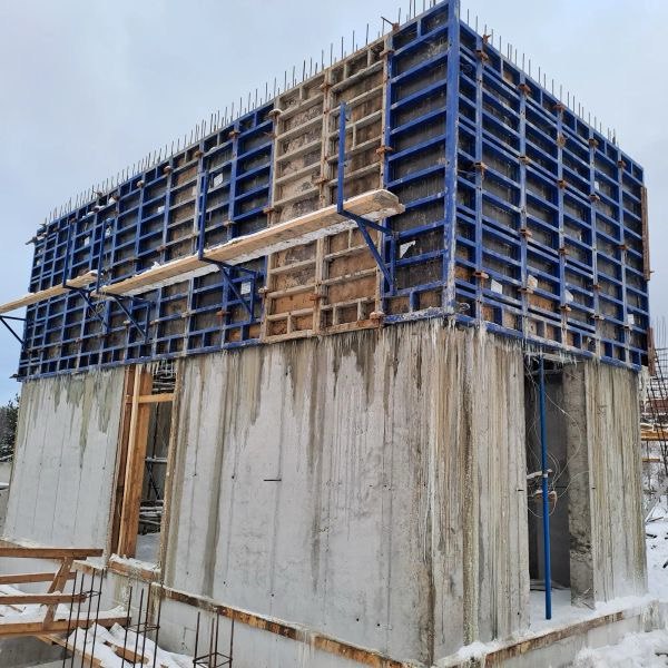 Утепленный плитный фундамент - фото 1